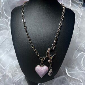 Gold Tone Chain Necklace · Pink Marbled Heart Charm Pendant · Front Toggle Clasp